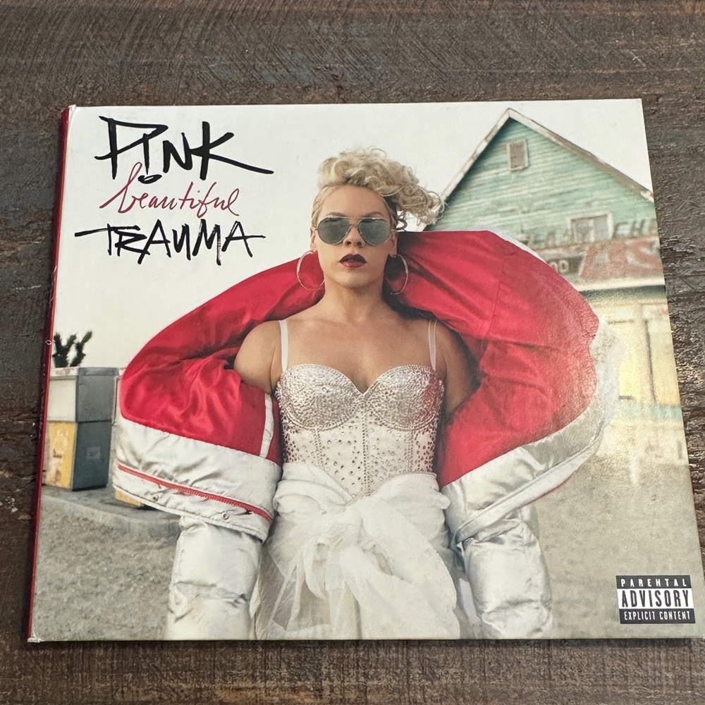 CD Pink Beautiful Trauma 2017 Compact Disc